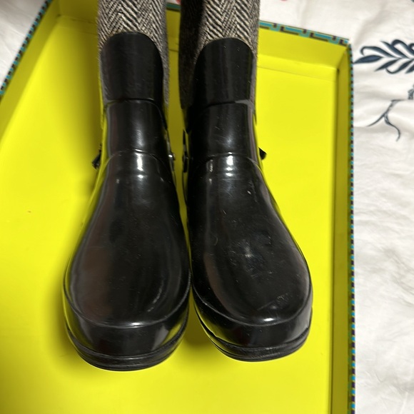 Hunter Boots - Picture 4 of 11